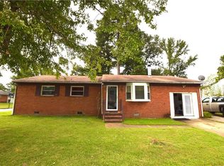 3300 Pine Hill Cres, Chesapeake, VA 23321