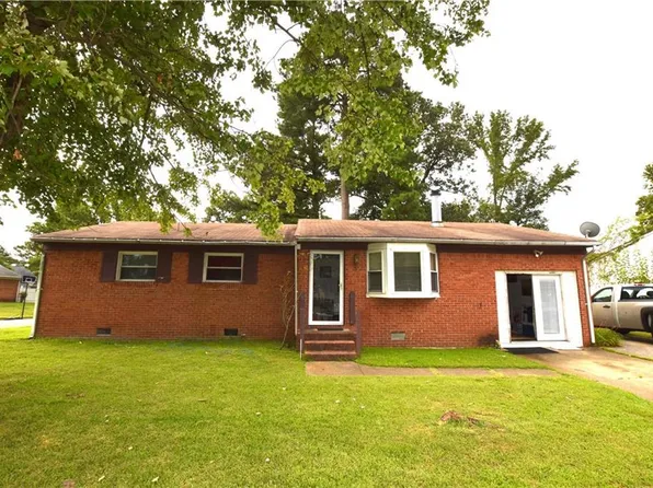 3300 Pine Hill Cres, Chesapeake, VA 23321