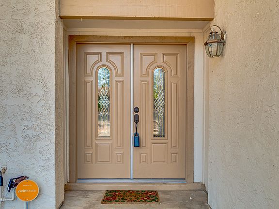 4th image of 1729 W Milagro Ave