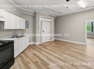26 Main St #7, Woonsocket, RI 02895
