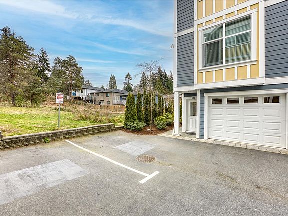 3rd image of 6057 Doumont Rd #135
