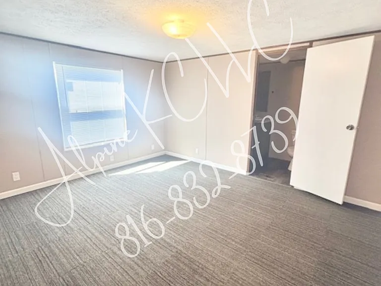 5601 SW Lakefront Ln S #37 — Photo 10