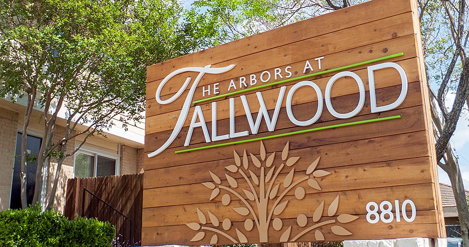 1st image of 8810 Tallwood Dr #32