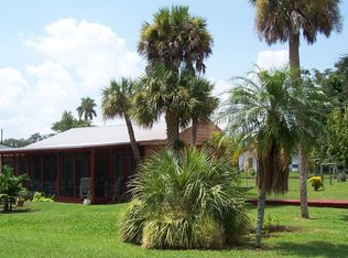 271 Avenue O SW, Moore Haven, FL 33471