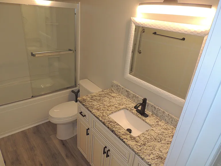 925 Fairwood Lakes Ln #25-A — Photo 19