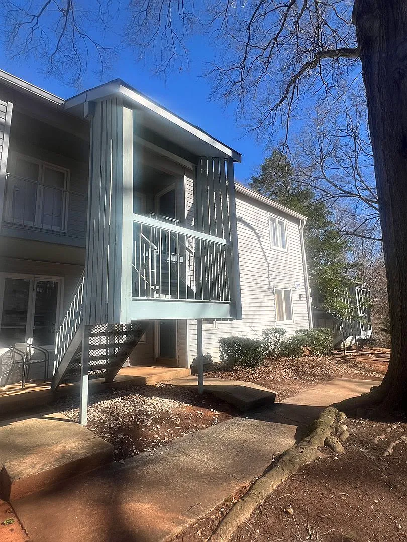 1 Bedroom/ 1 Bathroom Condo for ONLY $950.00 — Photo 2