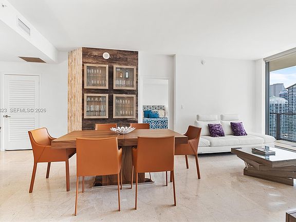 5th image of 88 SW 7th St APT 3405