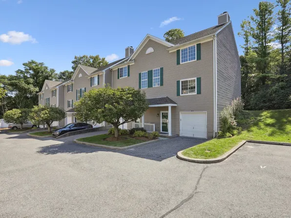 14 South St Unit 12, Danbury, CT 06810