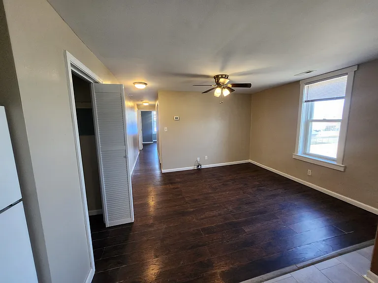 138 Henry St #3E — Photo 12