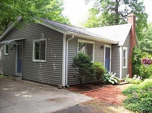 2nd image of 8 Laurel Park