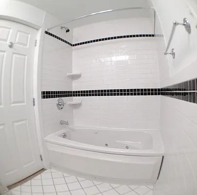 Rented by Veracity NYC LLC | media 8