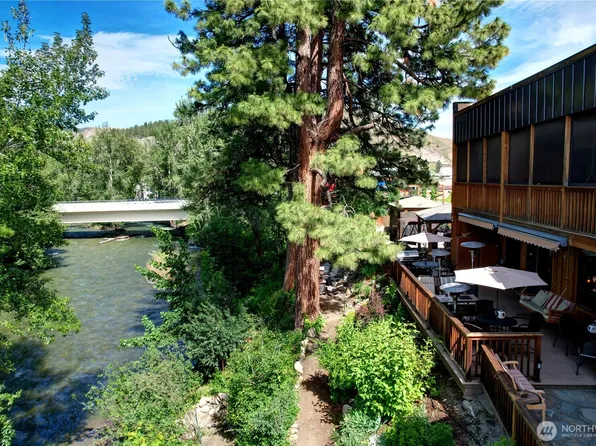 140 Twisp Avenue W #204, Twisp, WA 98856