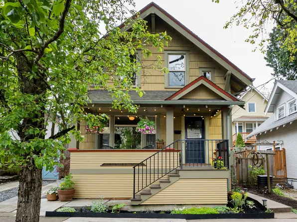 1928 SE Oak St, Portland, OR 97214