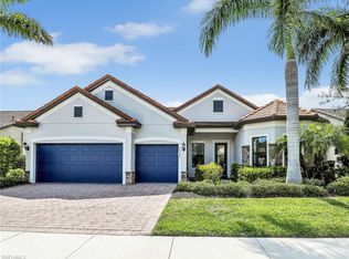 16289 Camden Lakes Cir, Naples, FL 34110