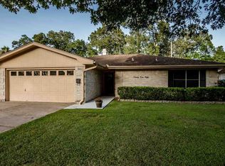 2950 Westmont Dr, Beaumont, TX 77706