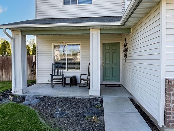 4th image of 4920 Ormsby Ave