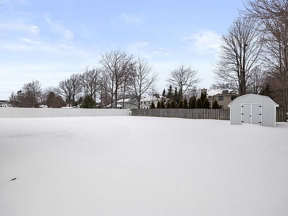 2nd image of 4128 N Berkley Rd