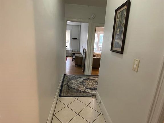 2nd image of 157-159 W 48th St #203