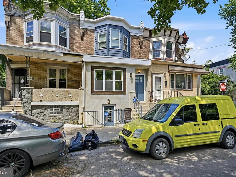 6419 Race St #A — Photo 1