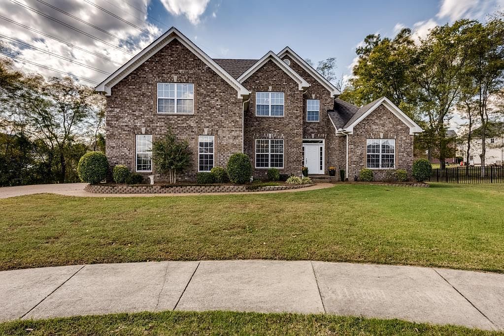 108 Clairmonte Ln, Hendersonville, TN 37075 Zillow