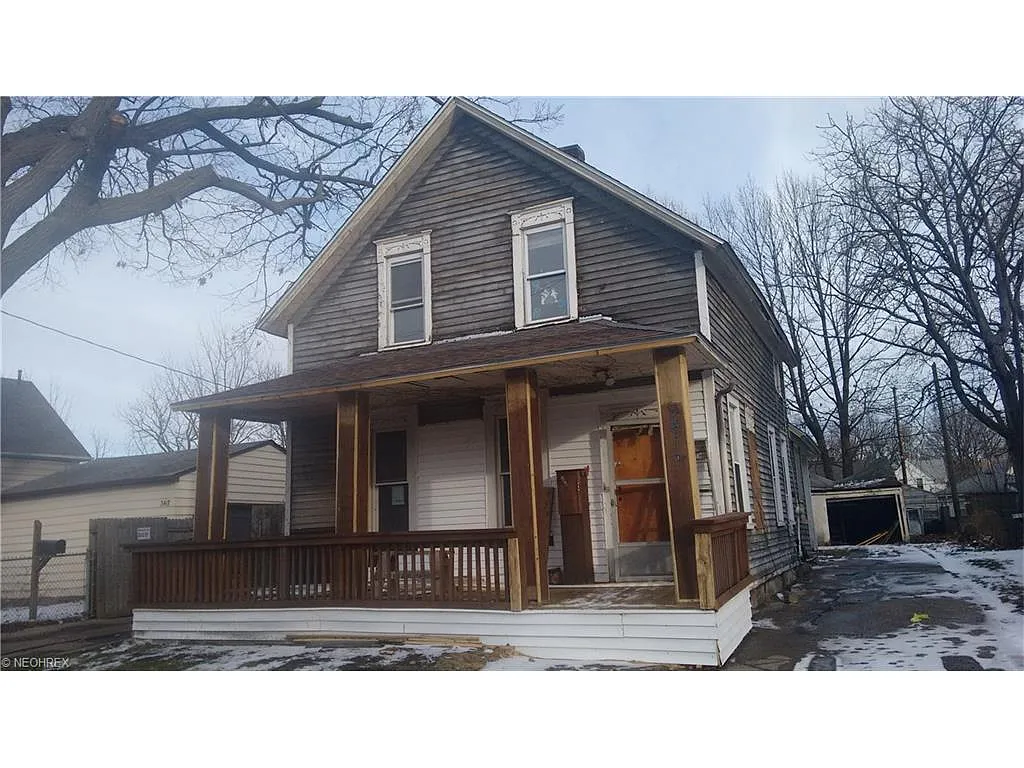 3419 W 58th St photo 1