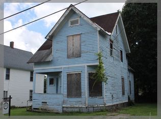 9 Curtis St, Gloversville, NY 12078