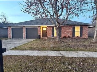 106 Leonell Cir, Slidell, LA 70458