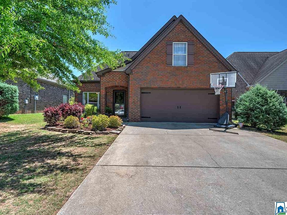 1st image of 161 Glen Cross Cir