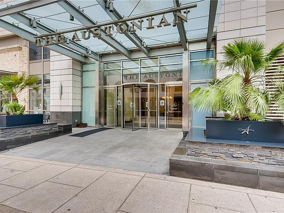 3rd image of 200 Congress Ave Unit 29G
