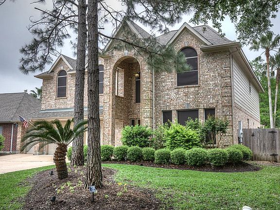 2nd image of 204 Mariner Cove Ct