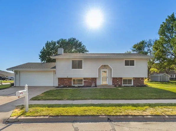 2656 35th Ave, Columbus, NE 68601