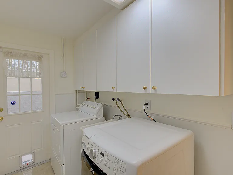 31 Freshwater Dr — Photo 32