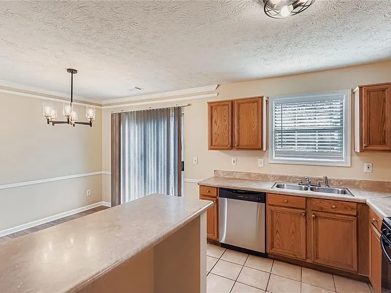 6543 Alford Way — Photo 15