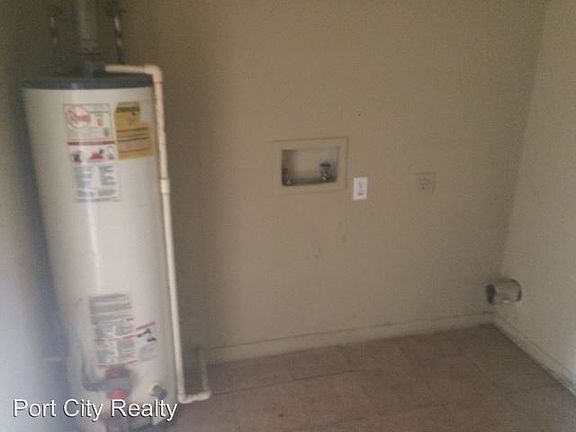 5th image of 811 Brushy Ln