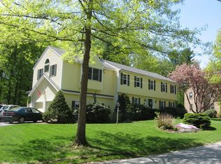 10 Grist Mill Rd, Acton, MA 01720