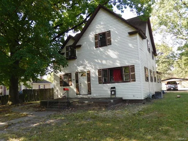 146 Clinmar Pl photo 1