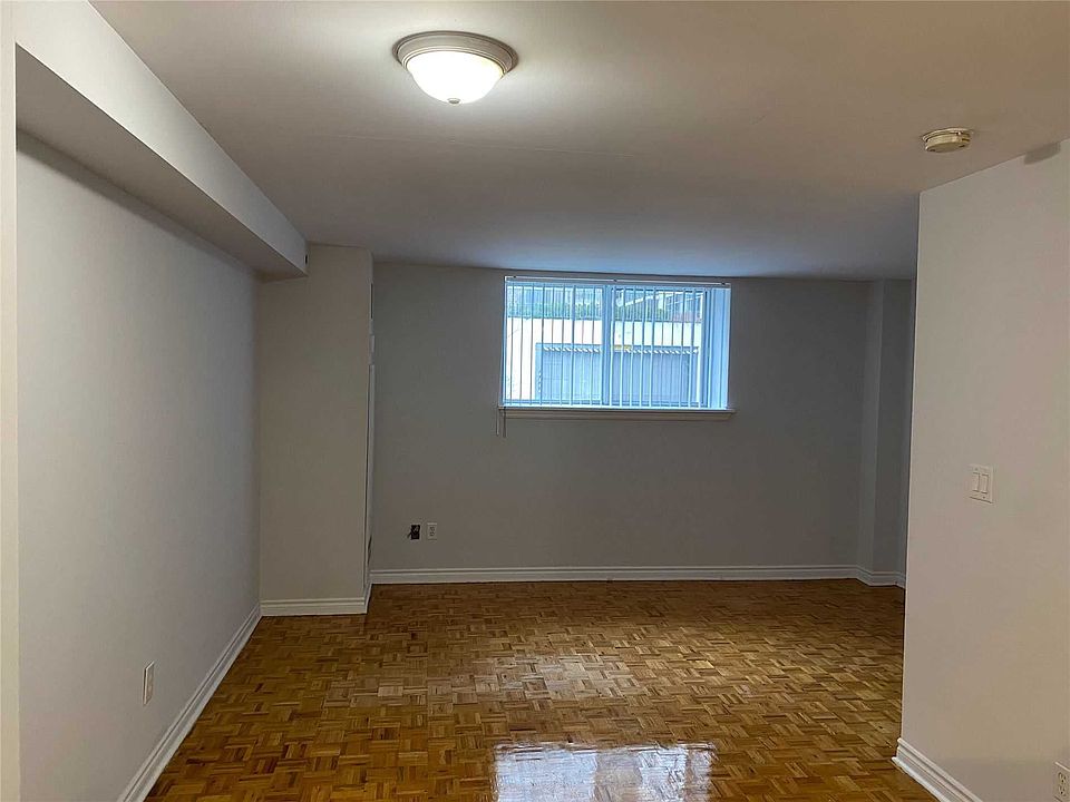 2nd image of 1407 Dupont St #109