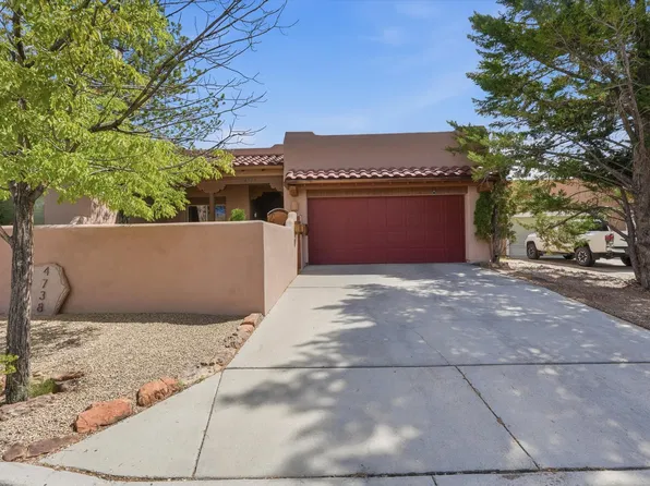 4738 Highlands Loop, Santa Fe, NM 87507