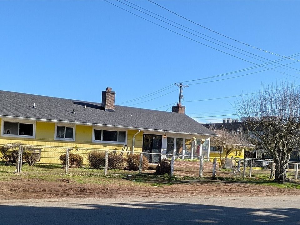 1st image of 1701 51st Street NE