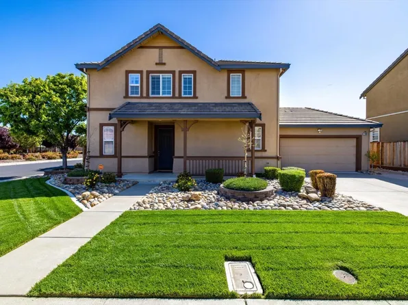 2090 Newcastle Drive, Vacaville, CA 95687