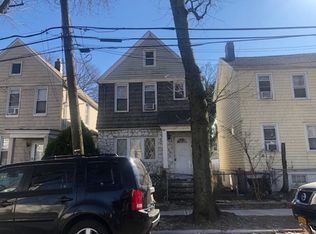 42 Hudson St, Staten Island, NY 10304