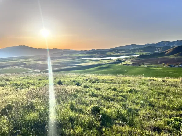 1446 E Mail Route Rd, Preston, ID 83263