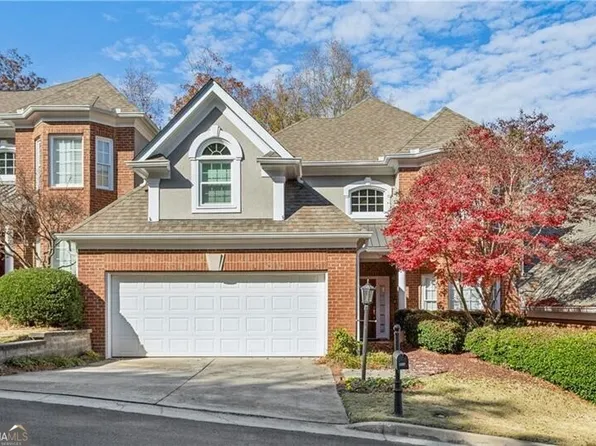 404 Brookview Cir NW, Sandy Springs, GA 30339