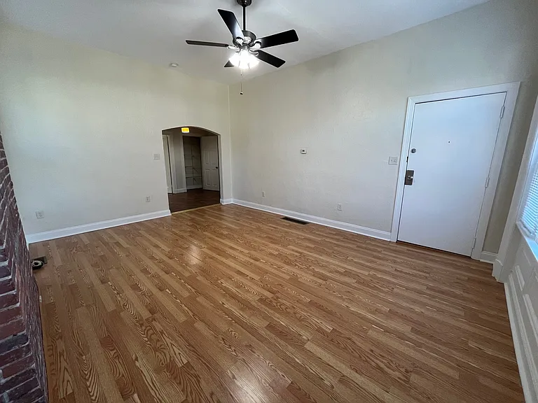344 S Fairmount St — Photo 6