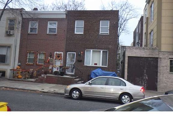 2nd image of 609 Jackson St
