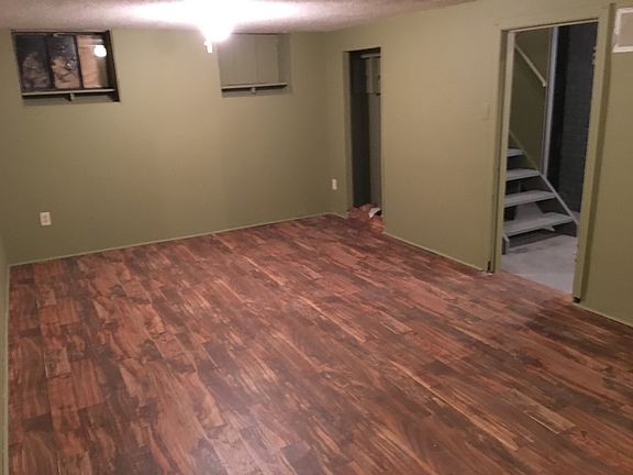 5th image of 13591 Glastonbury Ave