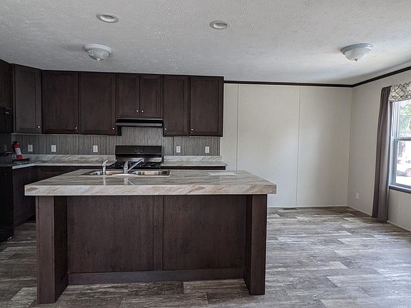2nd image of 41460 Andre Ct #684