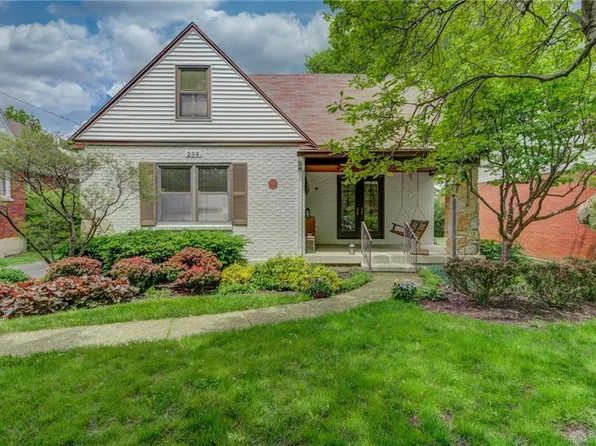 239 East Dr, Dayton, OH 45419