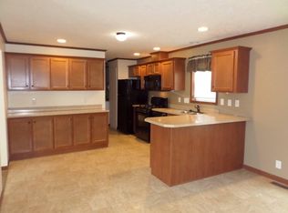 8079 Bloomsbury Cir, Northville, MI 48167