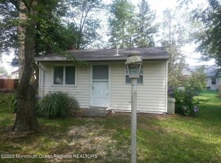 414 Beach Blvd, Forked River, NJ 08731